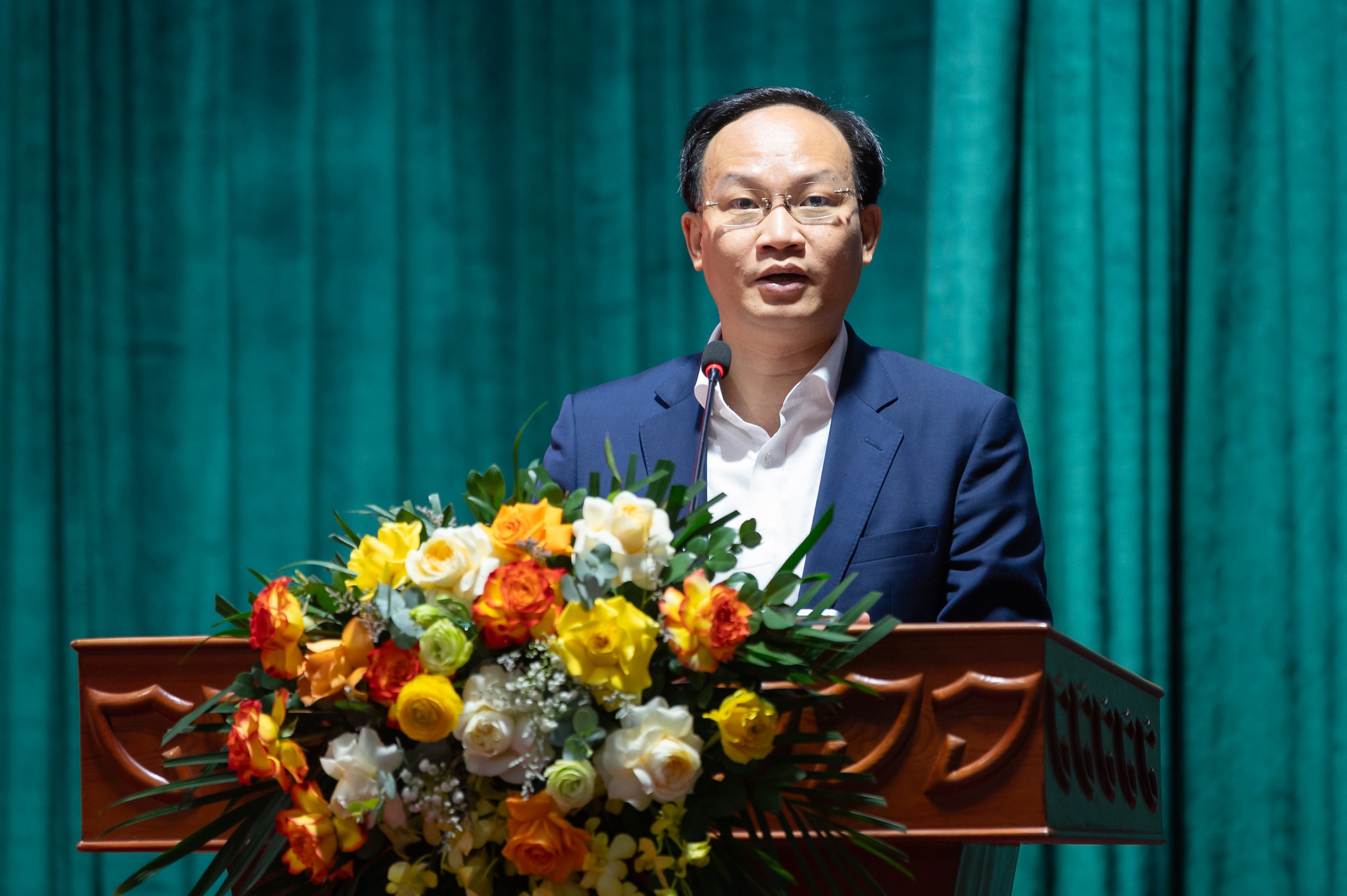 Ủy viên Ban Thường vụ Tỉnh ủy, Phó Chủ tịch UBND tỉnh, Trưởng Đoàn ĐBQH tỉnh Bắc Ninh Phạm Văn Thịnh phát biểu