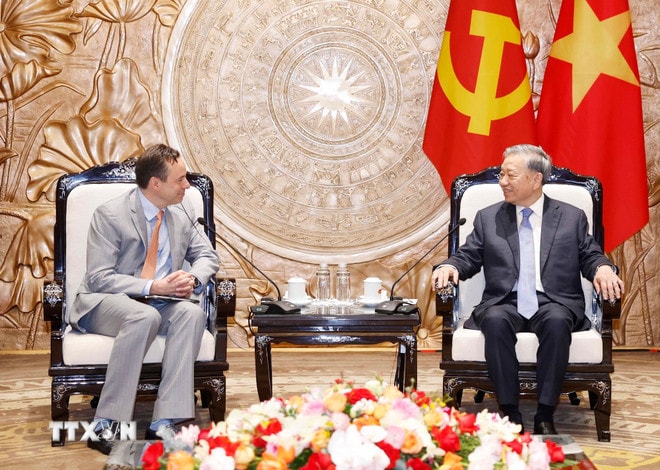 ttxvn-tong-bi-thu-to-lam-tiep-chu-tich-kiem-tong-giam-doc-dieu-hanh-tap-doan-ge-vernovacho-tin-8629772-2.jpg