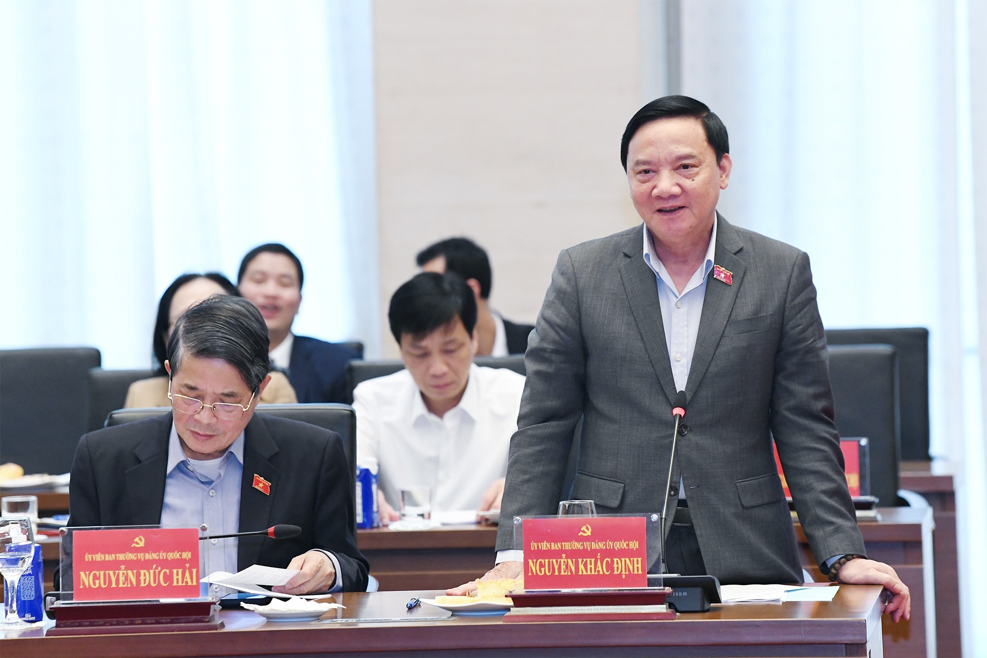 Phó chủ tịch QH Nguyễn Khắc Định