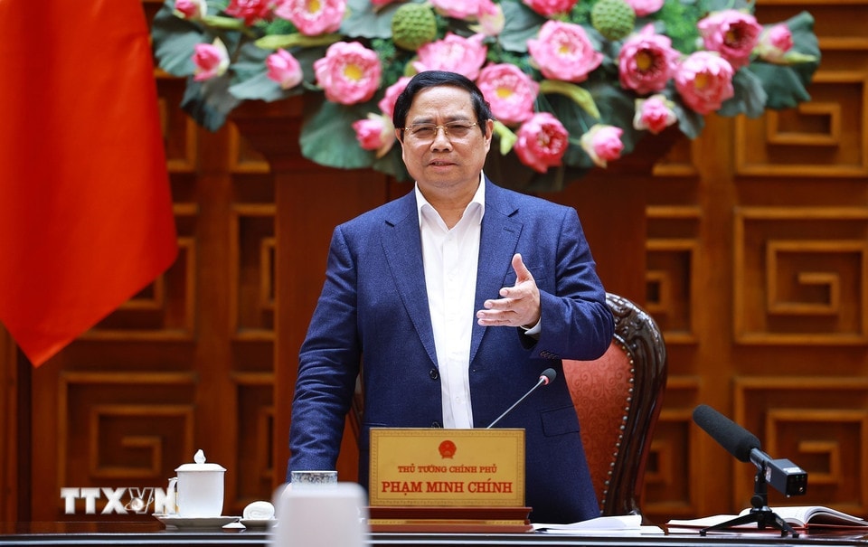 Thủ tướng Phạm Minh Chính chủ trì họp Tổ công tác bảo đảm an ninh năng lượng. (Ảnh: Dương Giang/TTXVN)
