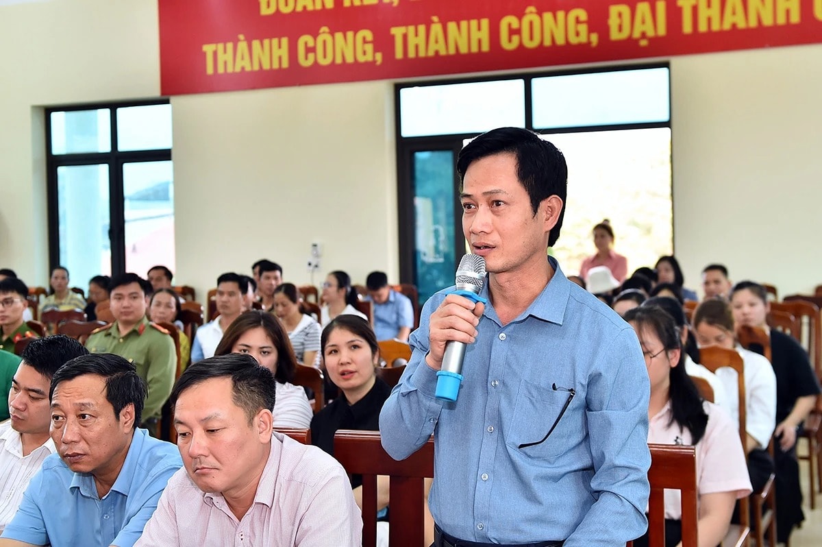 Cử tri xã Tân Trào phát biểu tại hội nghị - Ảnh Thanh Phúc