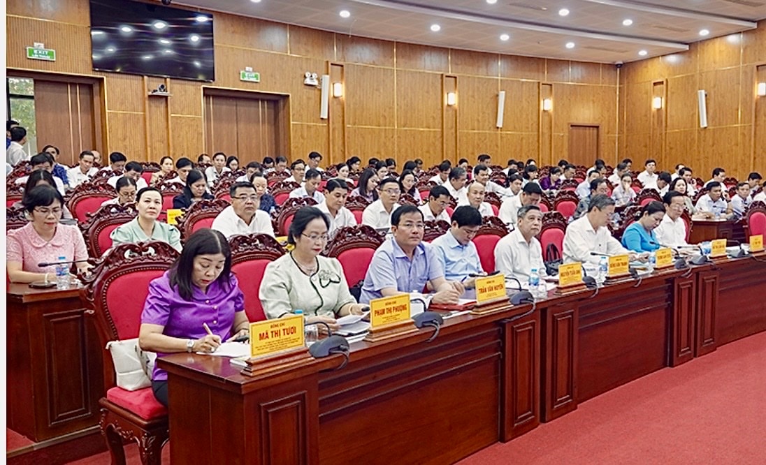 bầu 4