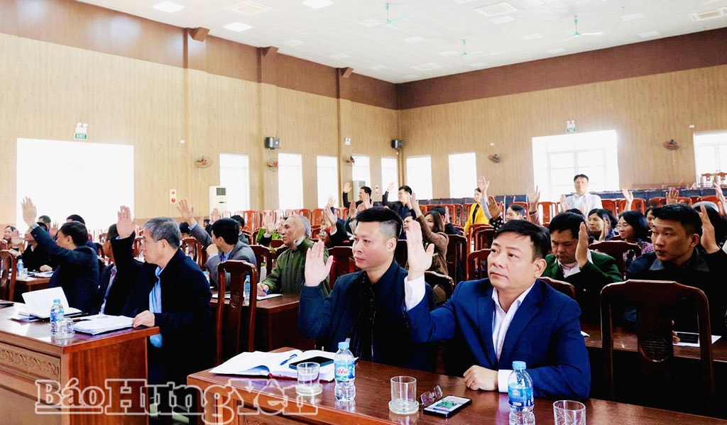 107076_cac_cu_tri_bieu_quyet_thong_nhat_danh_sach_nhung_nguoi_duoc_du_kien_gioi_thieu_ung_cu_dai_bieu_hdnd_xa_tan_hung_nhiem_ky_2026_2031_17481412.jpg