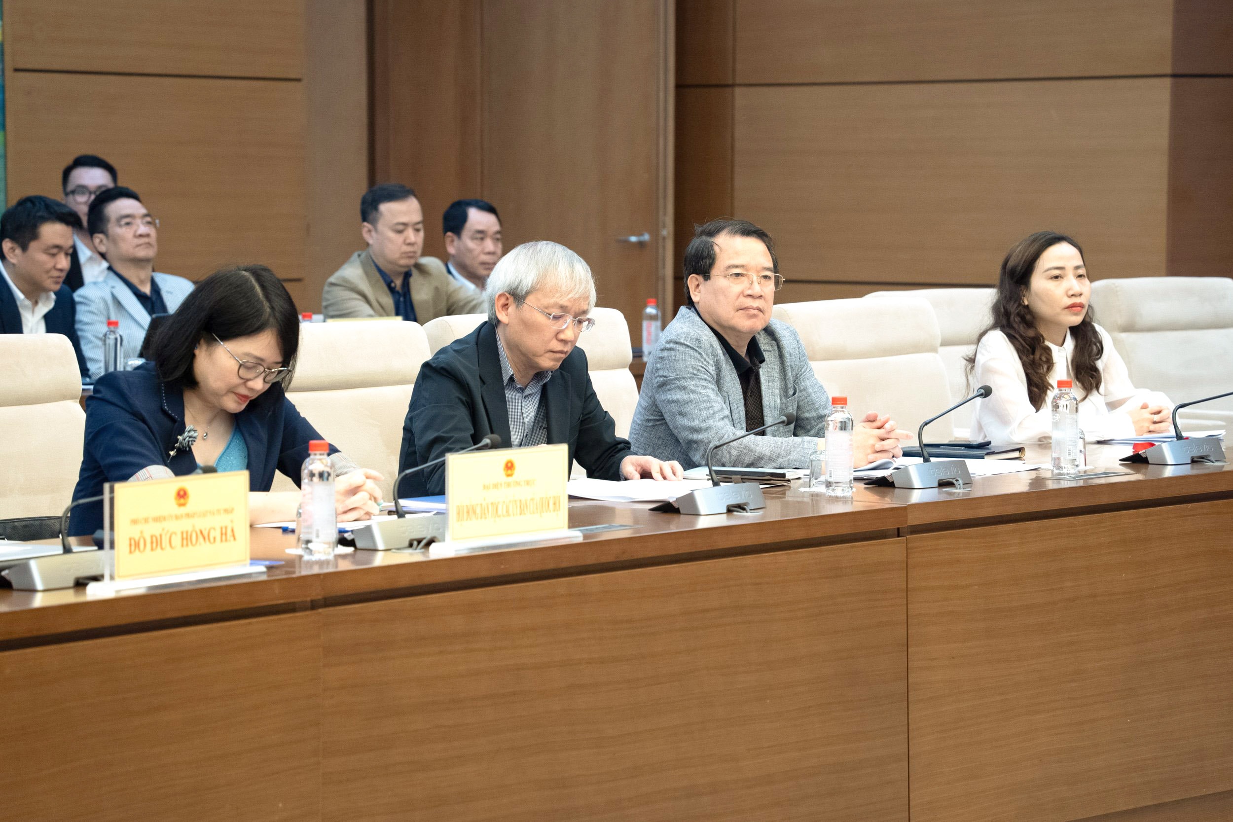 Các đại biểu dự