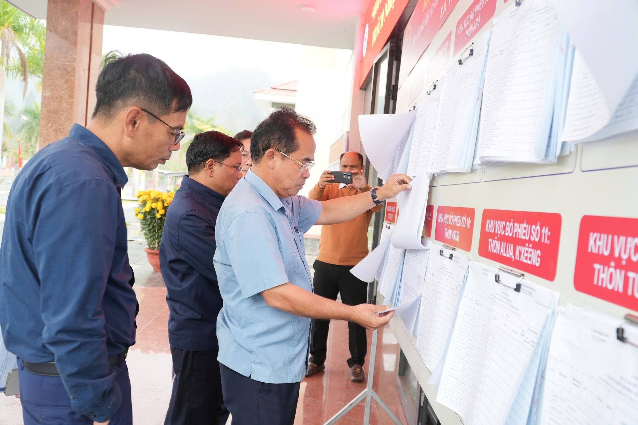 Công tác bầu cử tại xã Tây Giang (TP. Đà Nẵng) được chuẩn bị kỹ lưỡng. Ảnh: Thị Bhố