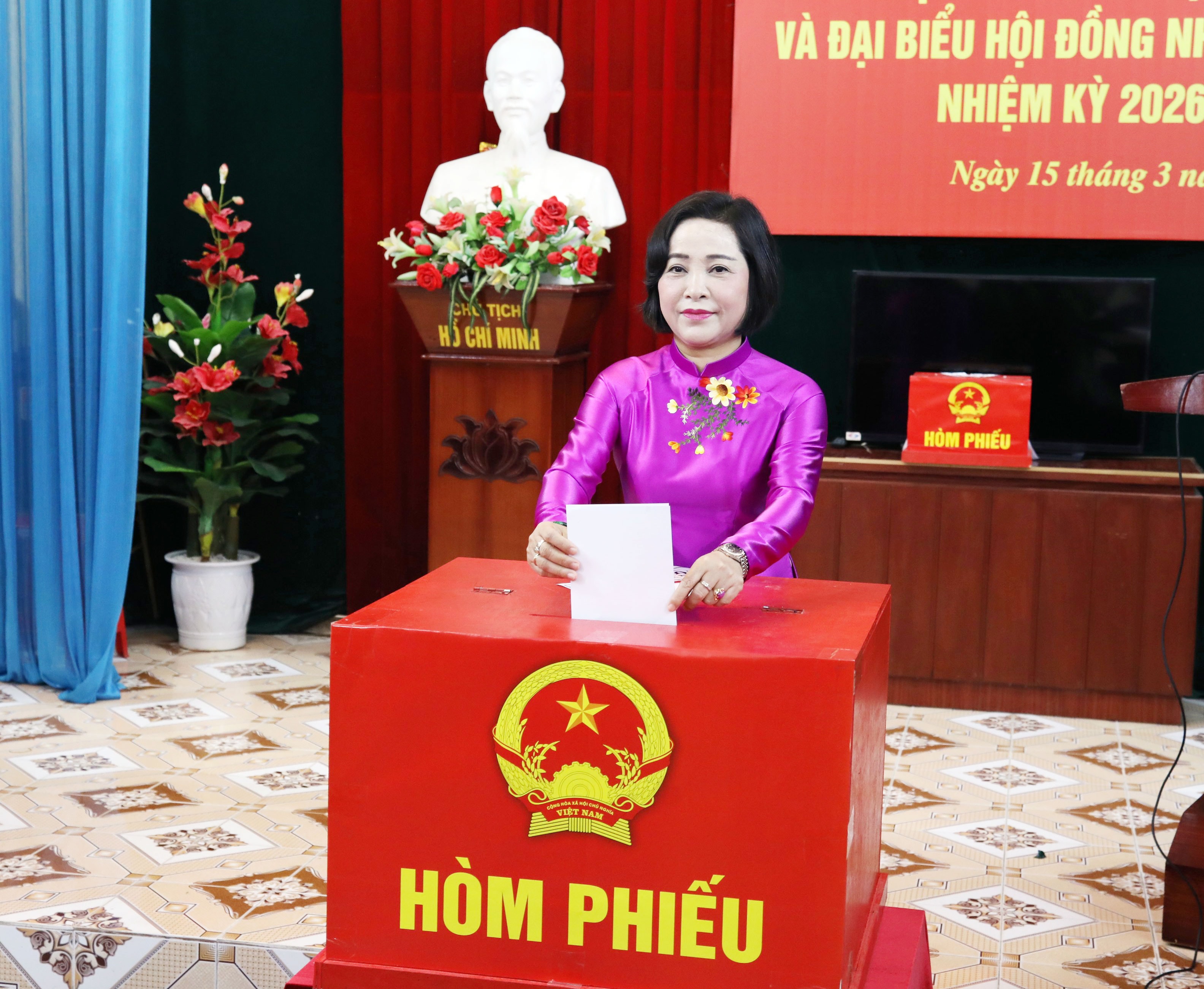 ba-thanh2.jpg