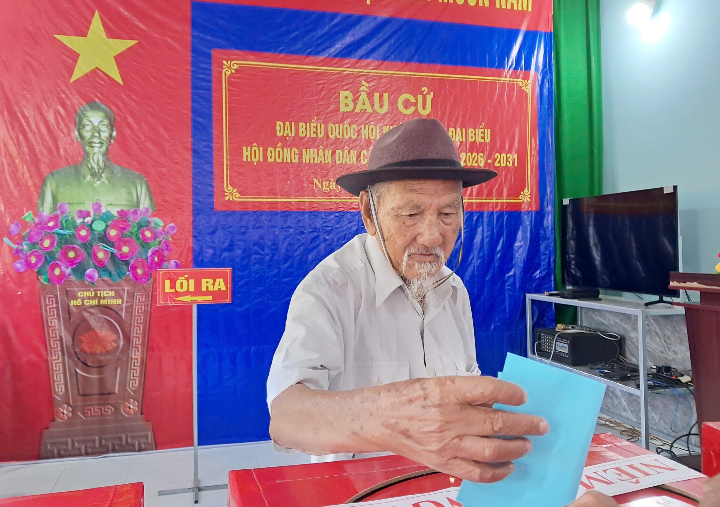 Cử tri ĐN 1