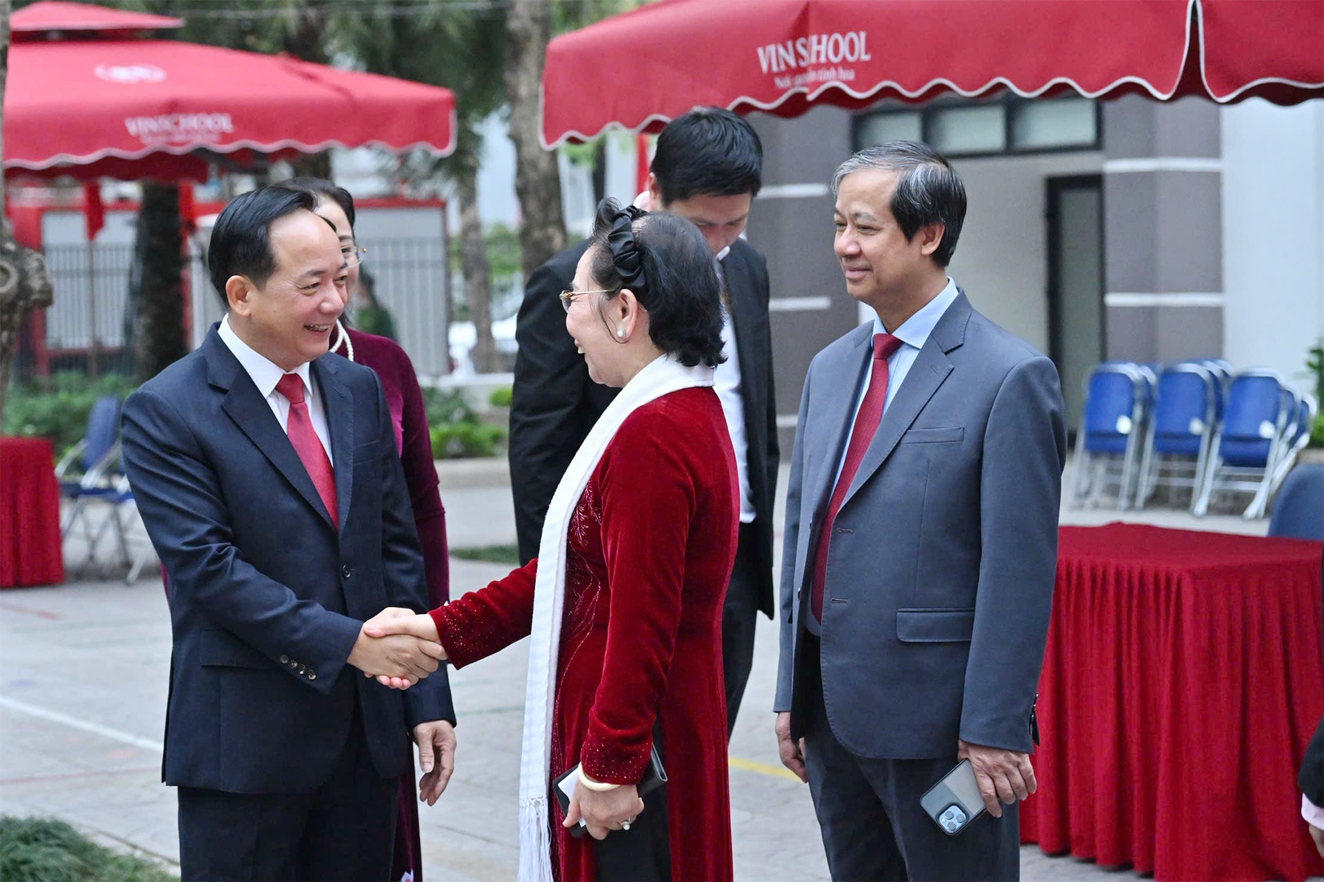 van-quyet-a2.jpg