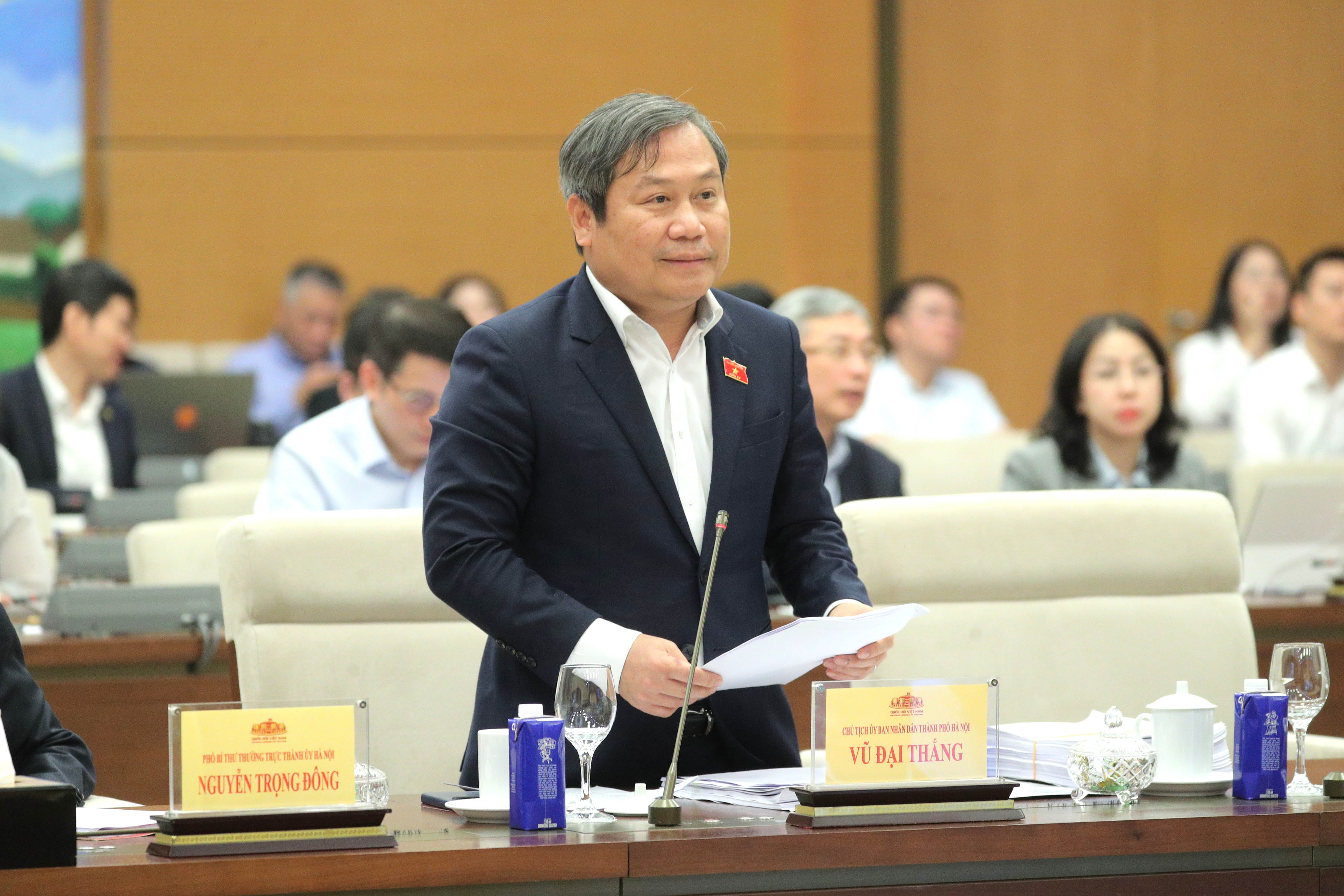 Chủ tịch Ủy ban nhân dân thành phố Hà Nội Vũ Đại Thắng phát biểu