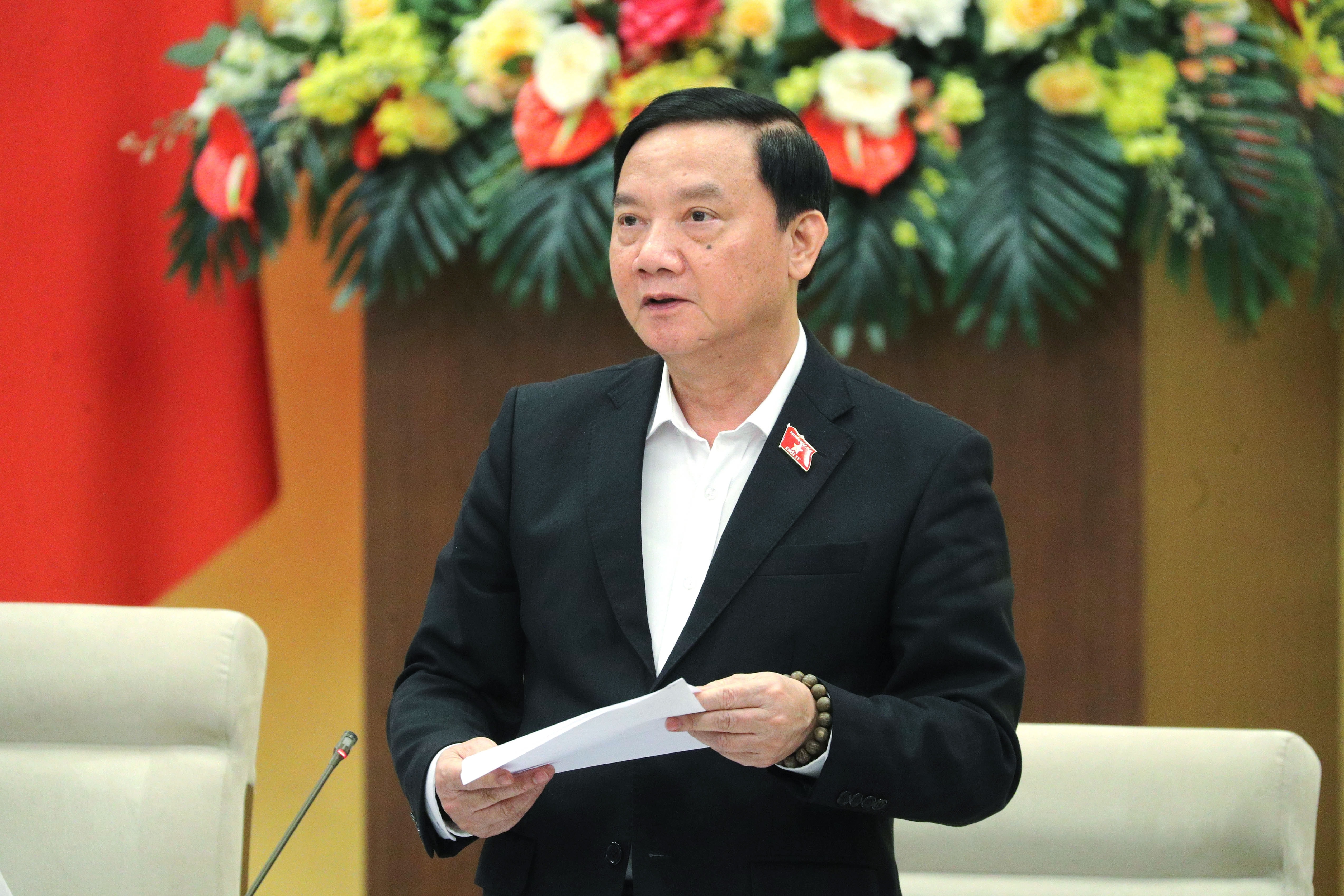 Phó Chủ tịch Quốc hội Nguyễn Khắc Định điều hành nội dung