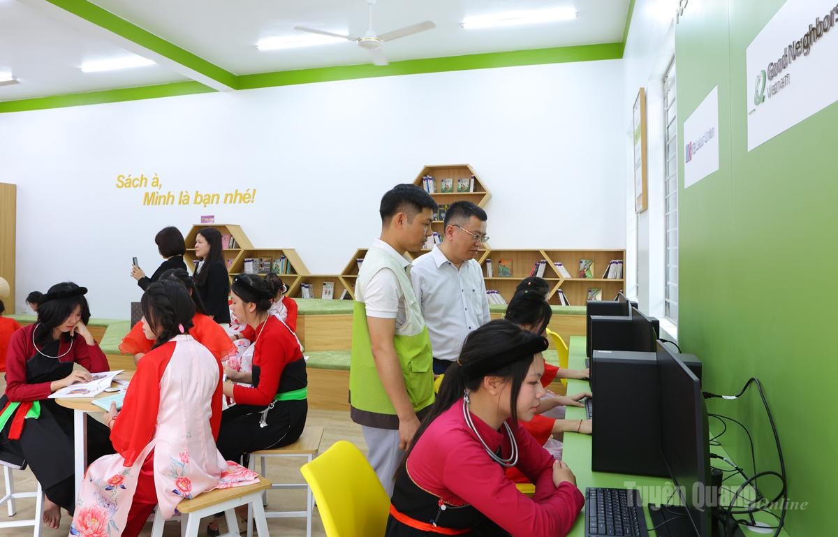 tham quan truong