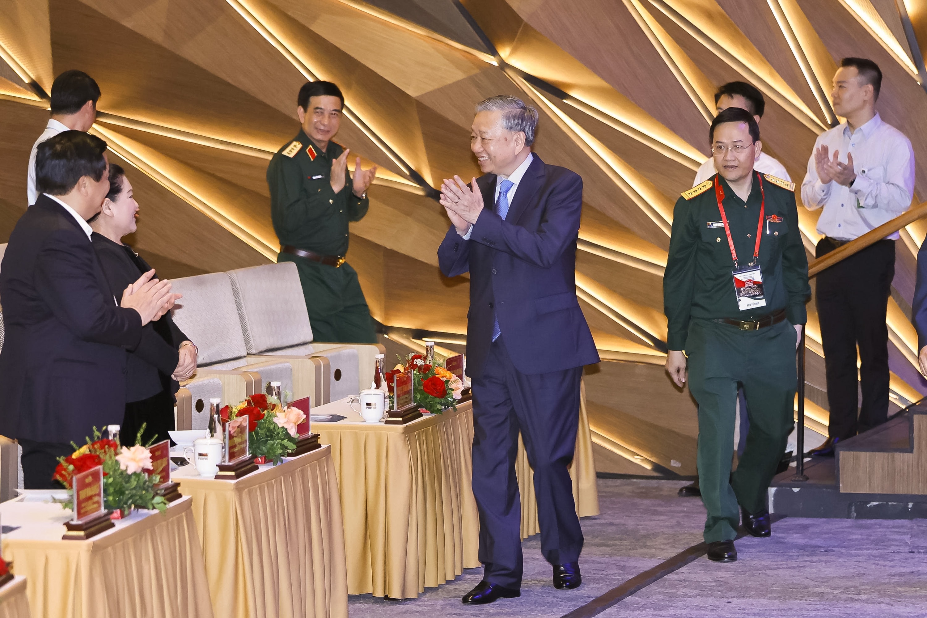 20260123-thanhamduoianhmattroi-3.jpg
