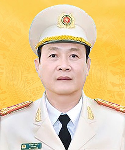 Hồ Việt Triều