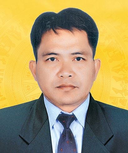 Trường Trung Tuyến