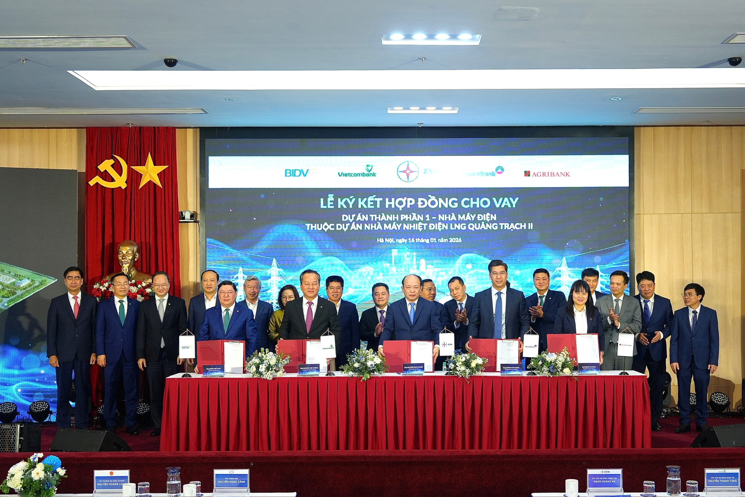 nha-may-nhiet-dien-lng-quang-trach-ii.jpg