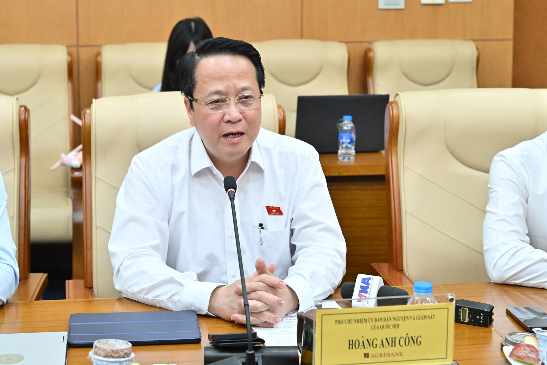 anh-cong.jpg