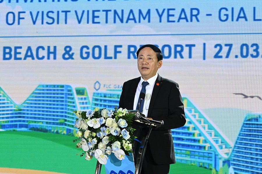 Chủ tịch UBND tỉnh Gia Lai Phạm Anh Tuấn phát biểu khai mạc. Ảnh TITC