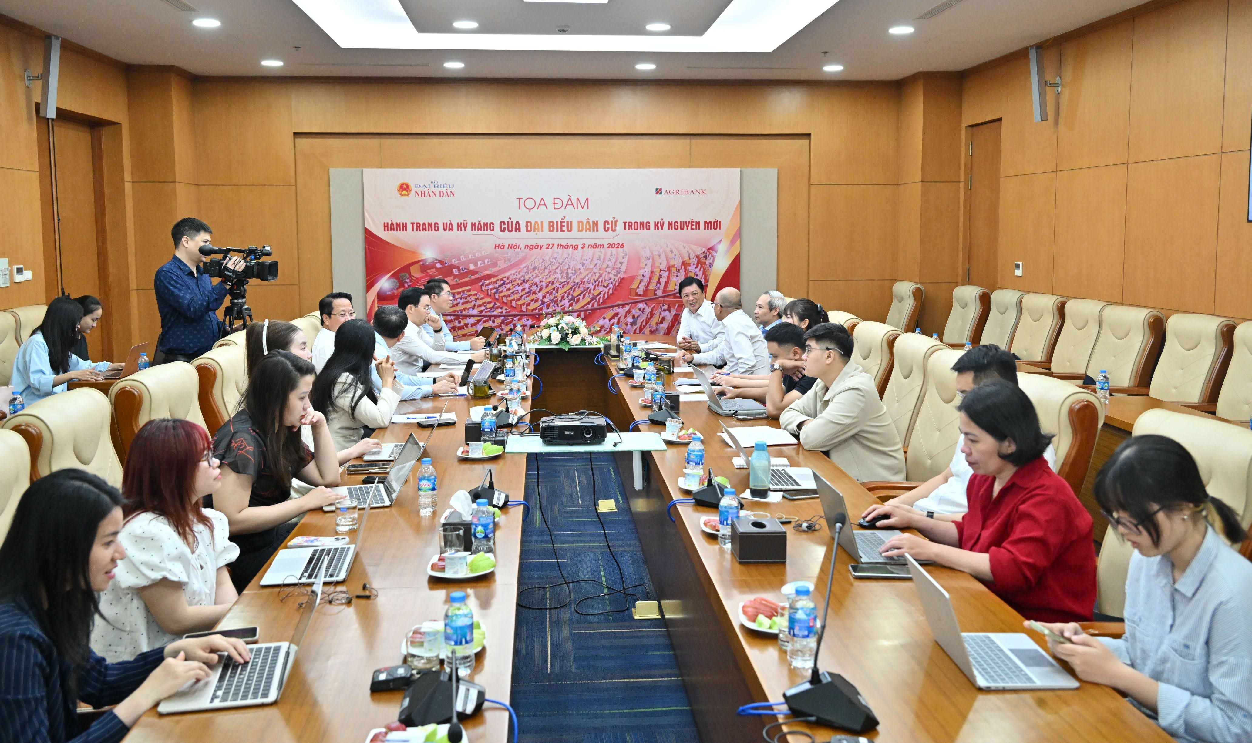 Toàn cảnh tọa đàm