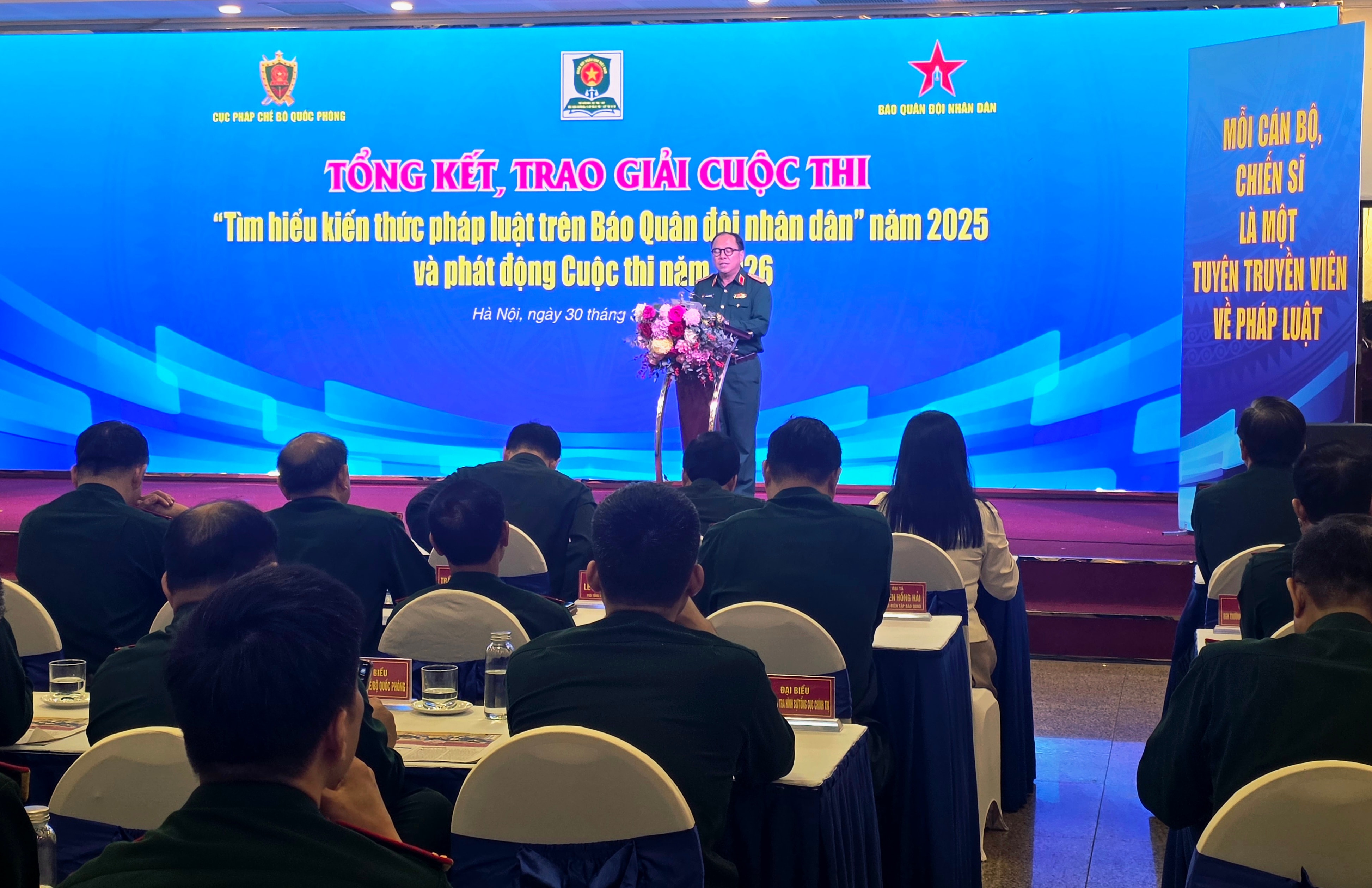 Thiếu tướng Đoàn Xuân Bộ phát biểu phát động Cuộc thi
