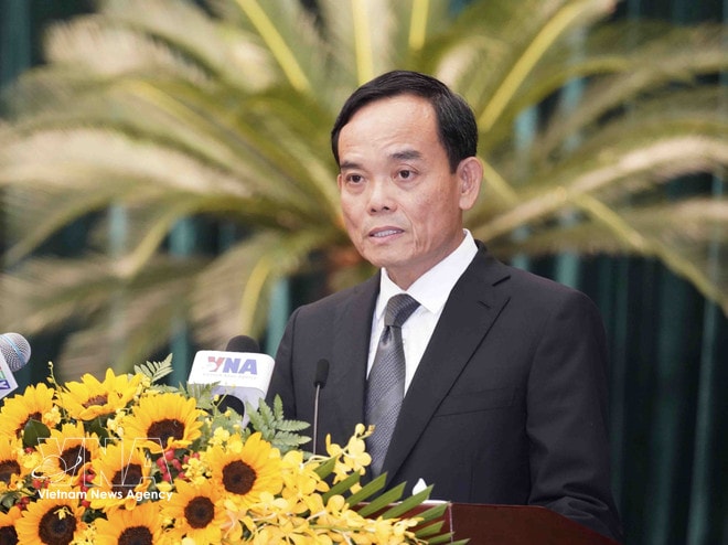 Politburo member and Secretary of the municipal Party Committee Tran Luu Quang speaks at the event. (Photo: VNA) vnanet-hcmc2.jpg