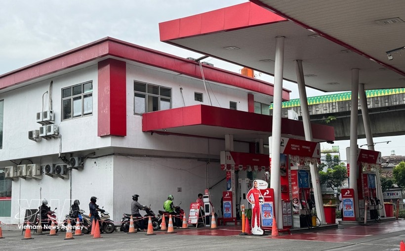 A petrol station in Indonesia (Photo: VNA)