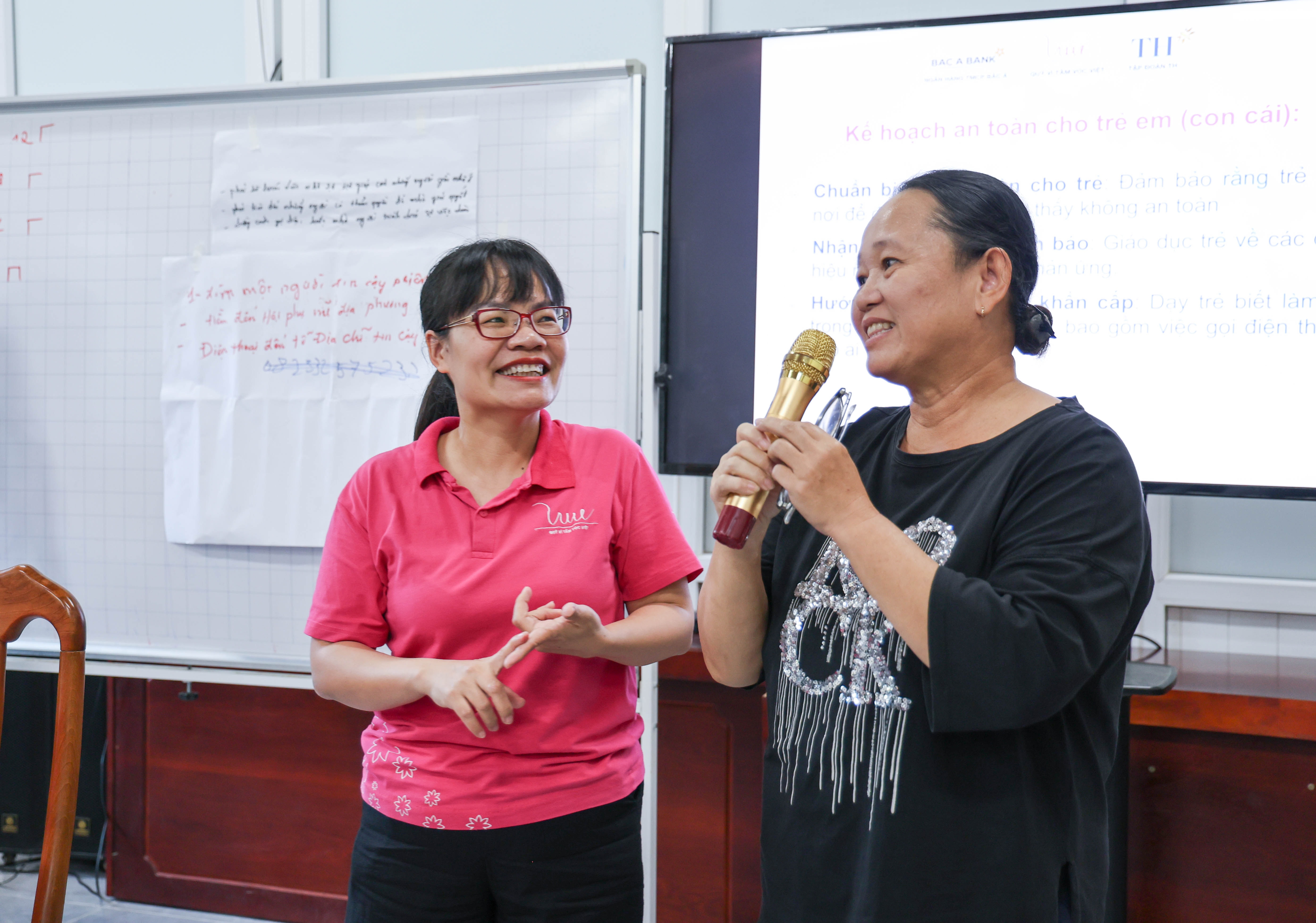 5. ba Tran Hong Diep - Giam doc Quy Vi Tam Voc Viet