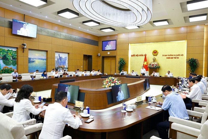 Participants at the 56th session of he National Assembly (NA) Standing Committee on April 1 (Photo: VNA)
