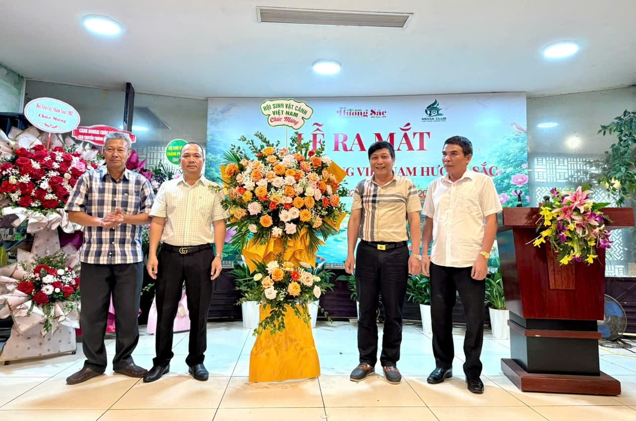 CLB Sinh Vật Cảnh (2)