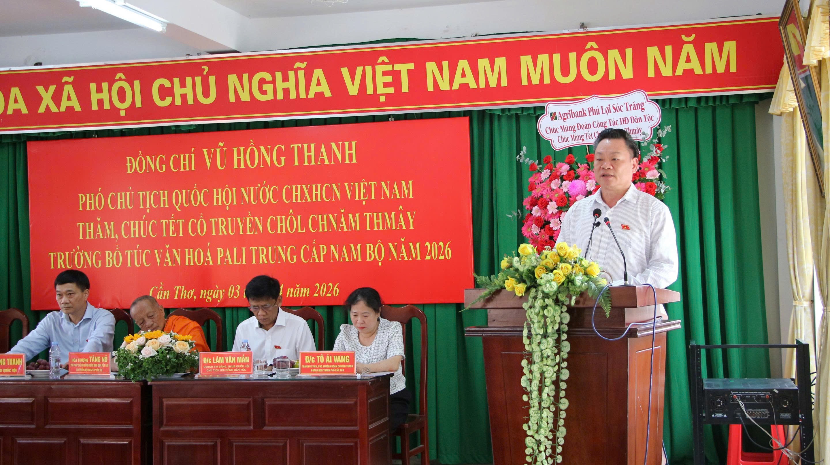 tết 1