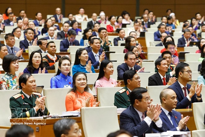 NA deputies at the first sitting of the 16th National Assembly in Hanoi on April 6. (Photo: VNA) vnanet-khai-mac-trong-the-ky-hop-thu-nhat-quoc-hoi-khoa-xvi-8683398.jpg