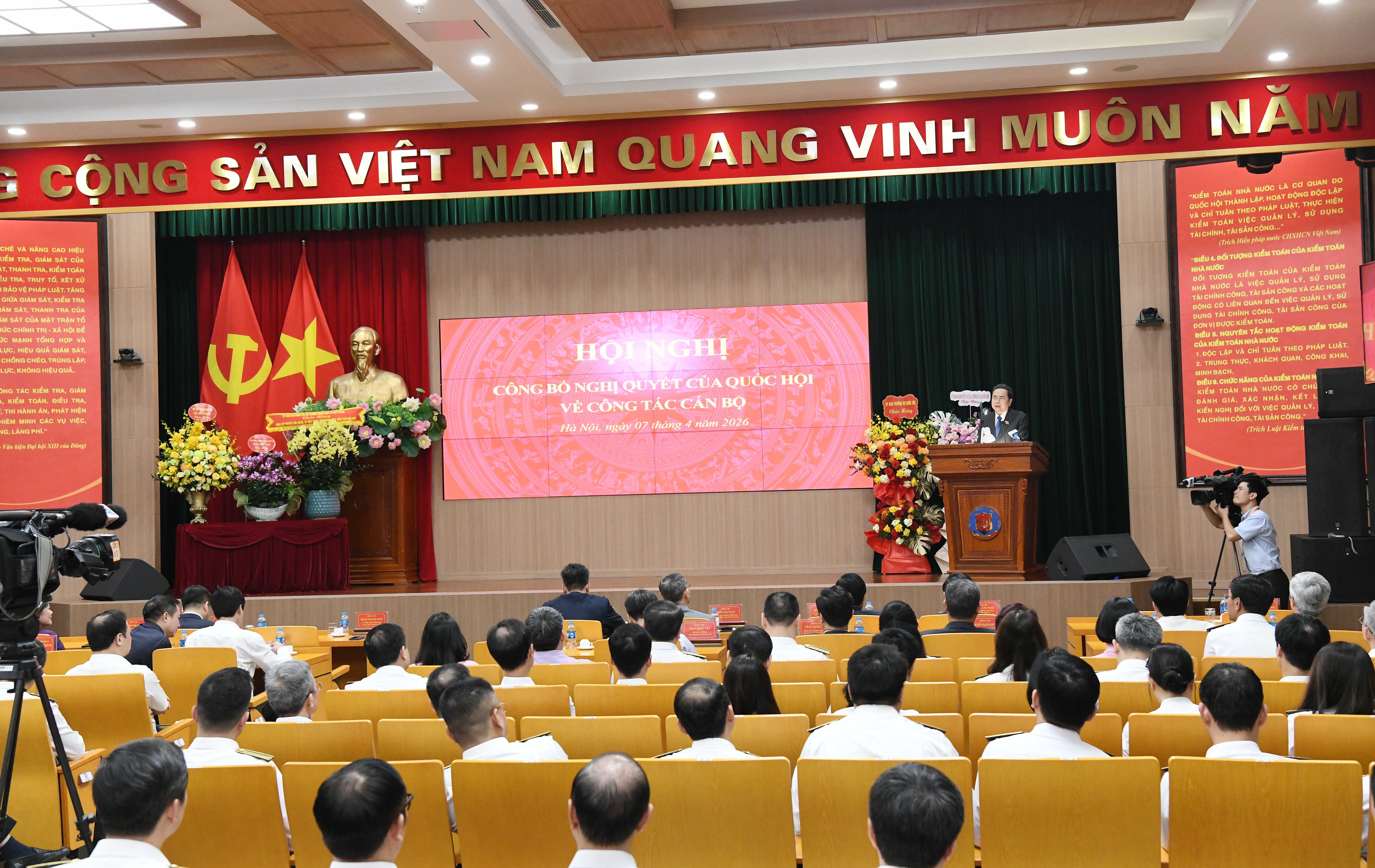 CTQH phát biểu ý kiến.DSC_6985