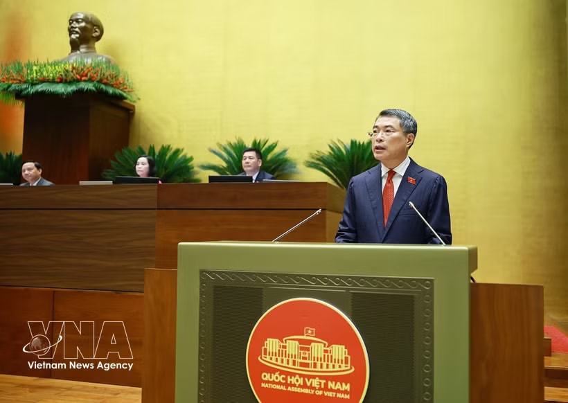 Prime Minister Le Minh Hung delivers his inaugural address. (Photo: VNA)
