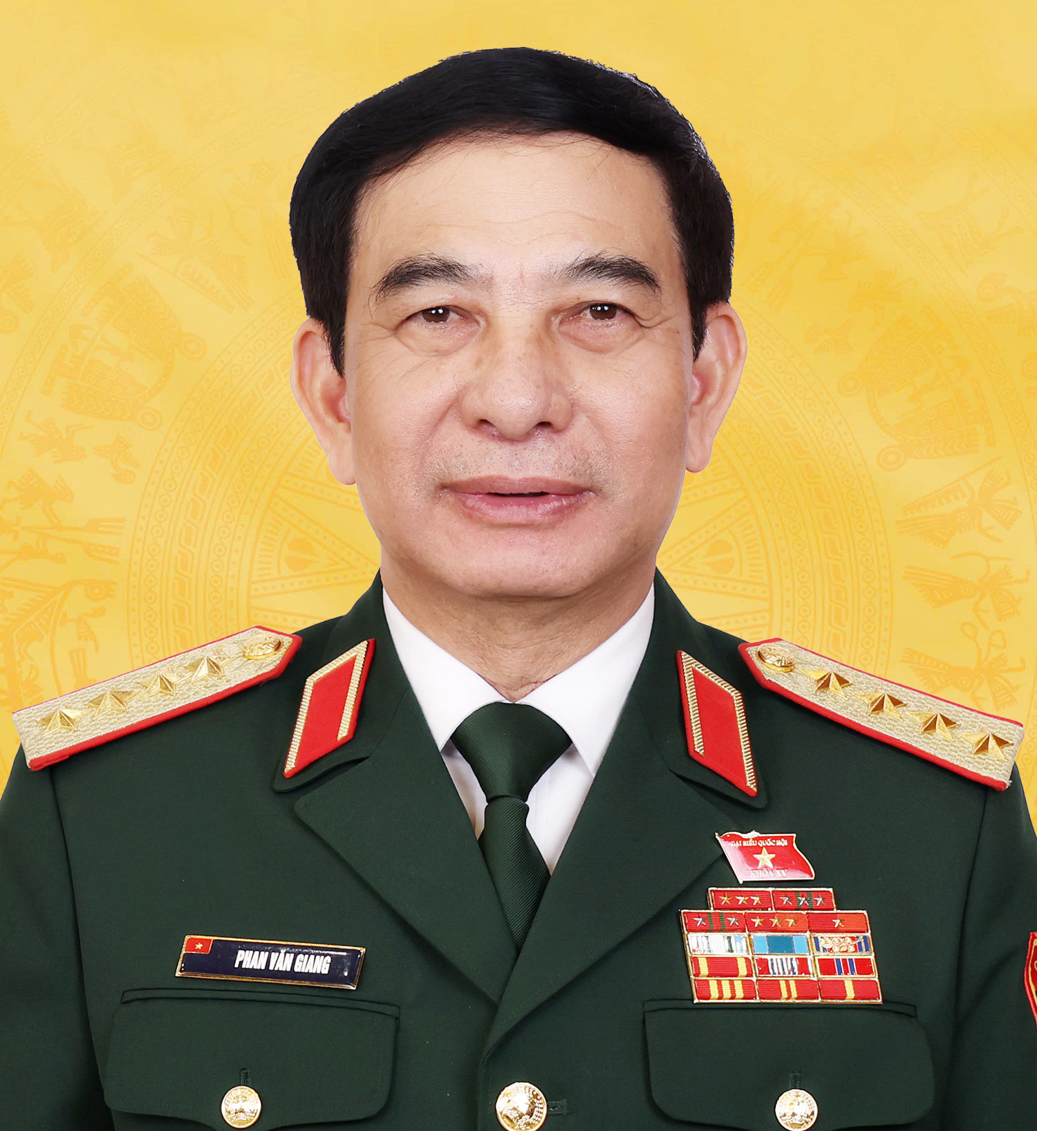 ds-phan-van-giang(2).jpg