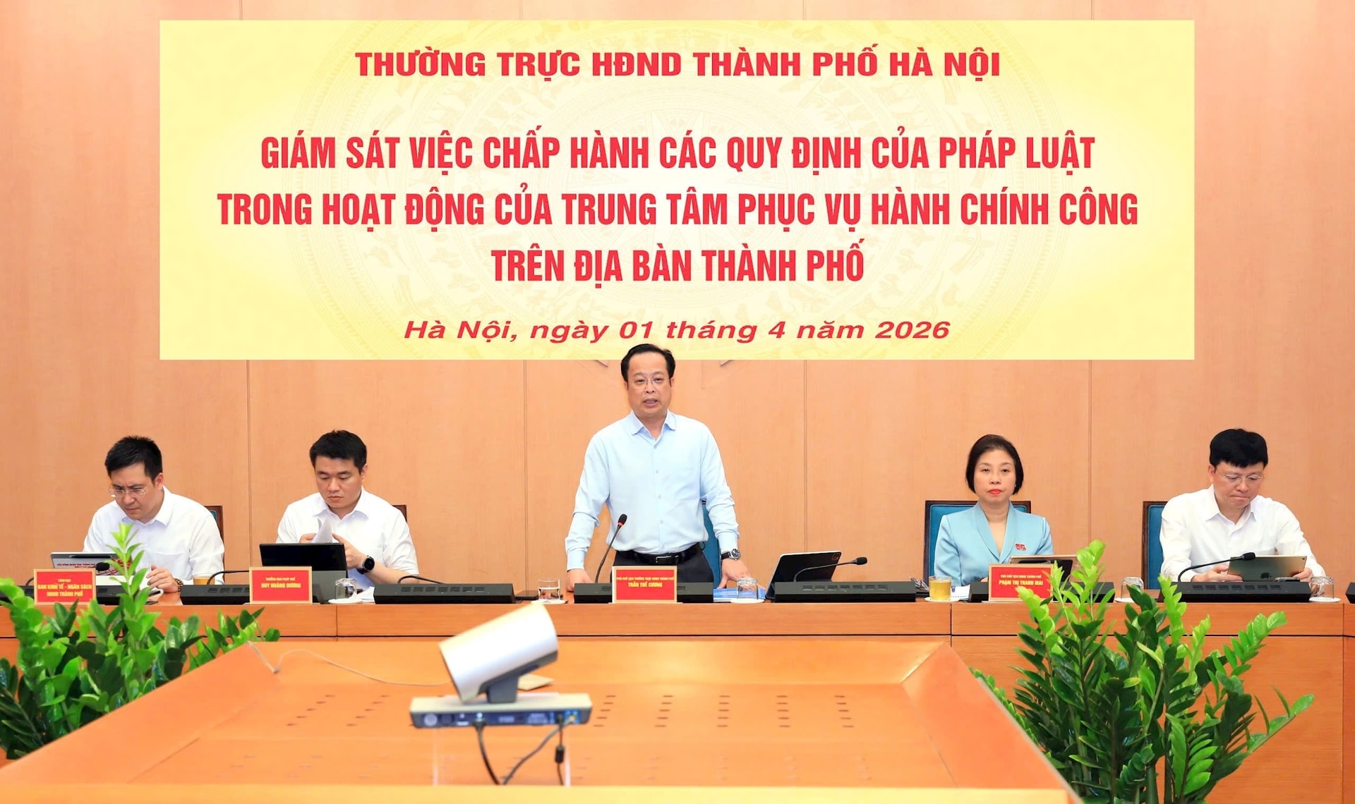 Phó Chủ tịch Thường trực HĐND thành phố Trần Thế Cương phát biểu kết luận buổi giám sát