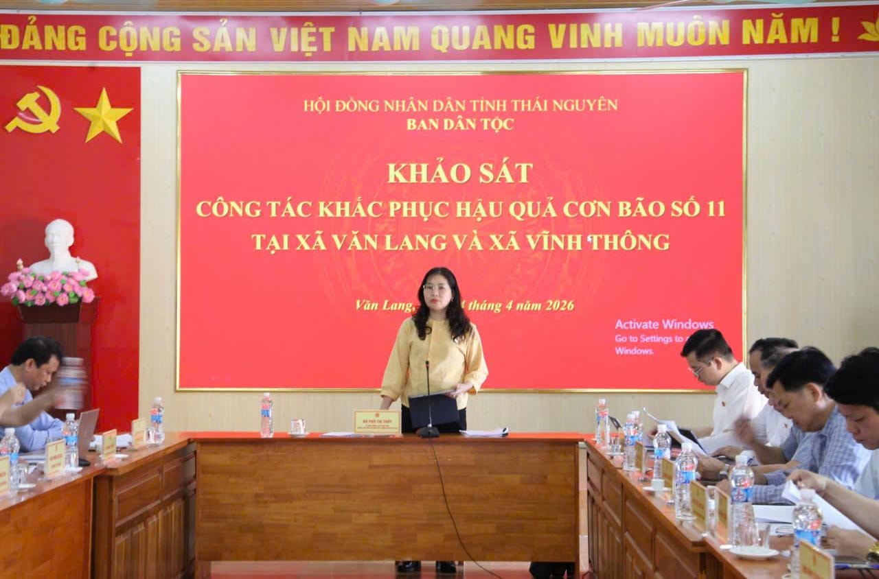 Trưởng Ban Dân tộc HĐND tỉnh Thái Nguyên Phó Thị Thủy - Trưởng đoàn khảo sát phát biểu kết luận tại buổi làm việc. Ảnh D. Nguyện