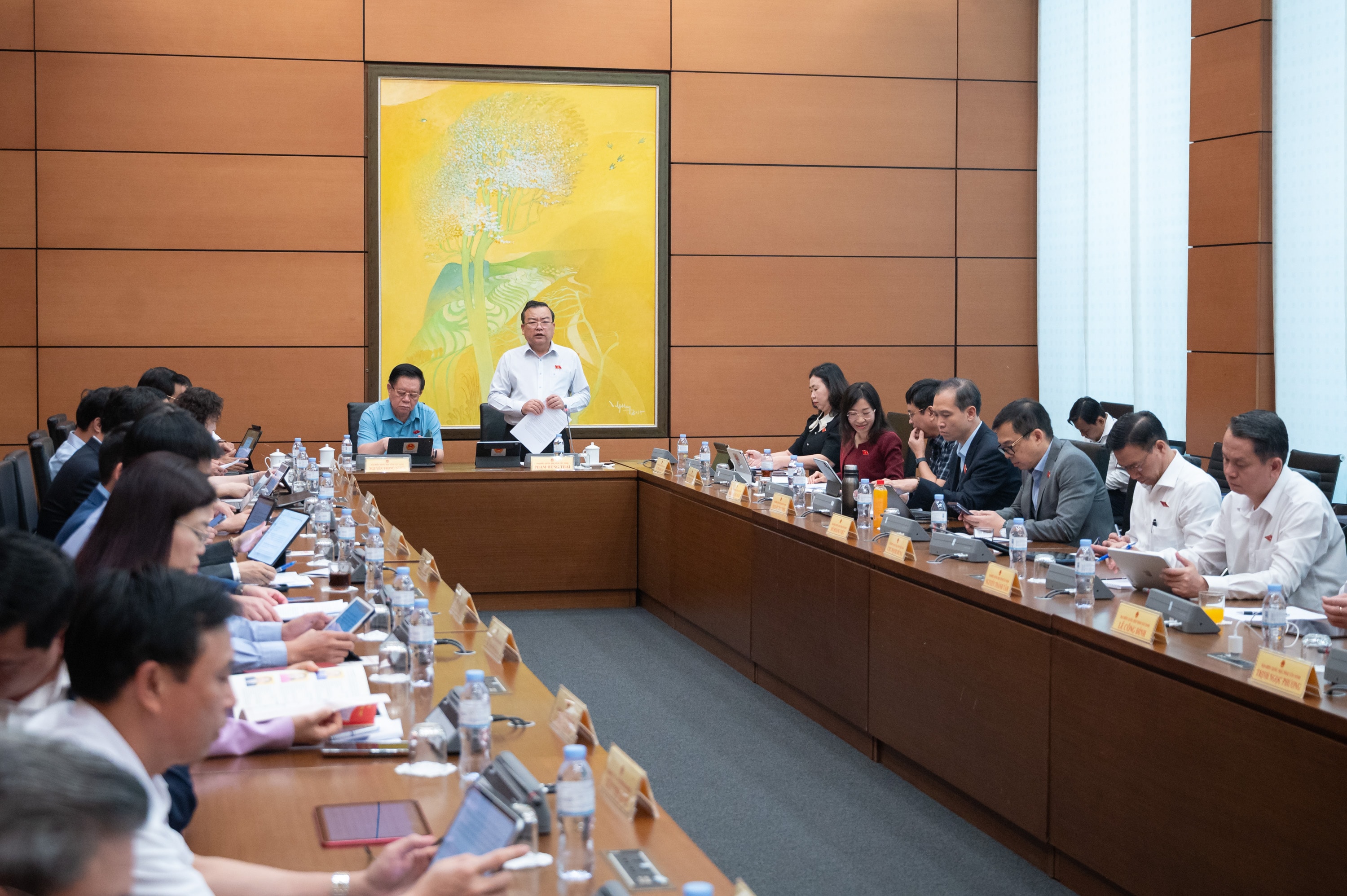 ĐBQH Phạm Hùng Thái (Tây Ninh) phát biểu.