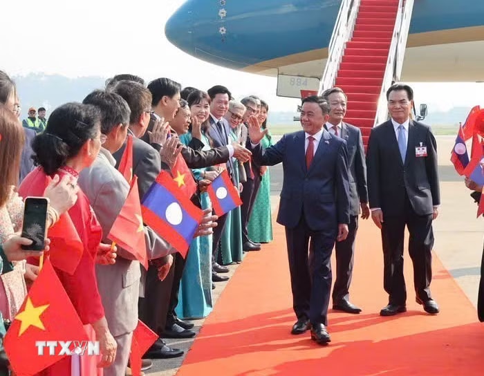 bea621c959be21b100603508ec4543001-_ttxvn-thuong-truc-ban-bi-thu-tran-cam-tu-bat-dau-tham-chinh-thuc-chdcnd-lao-09-7.jpg.avif.jpg