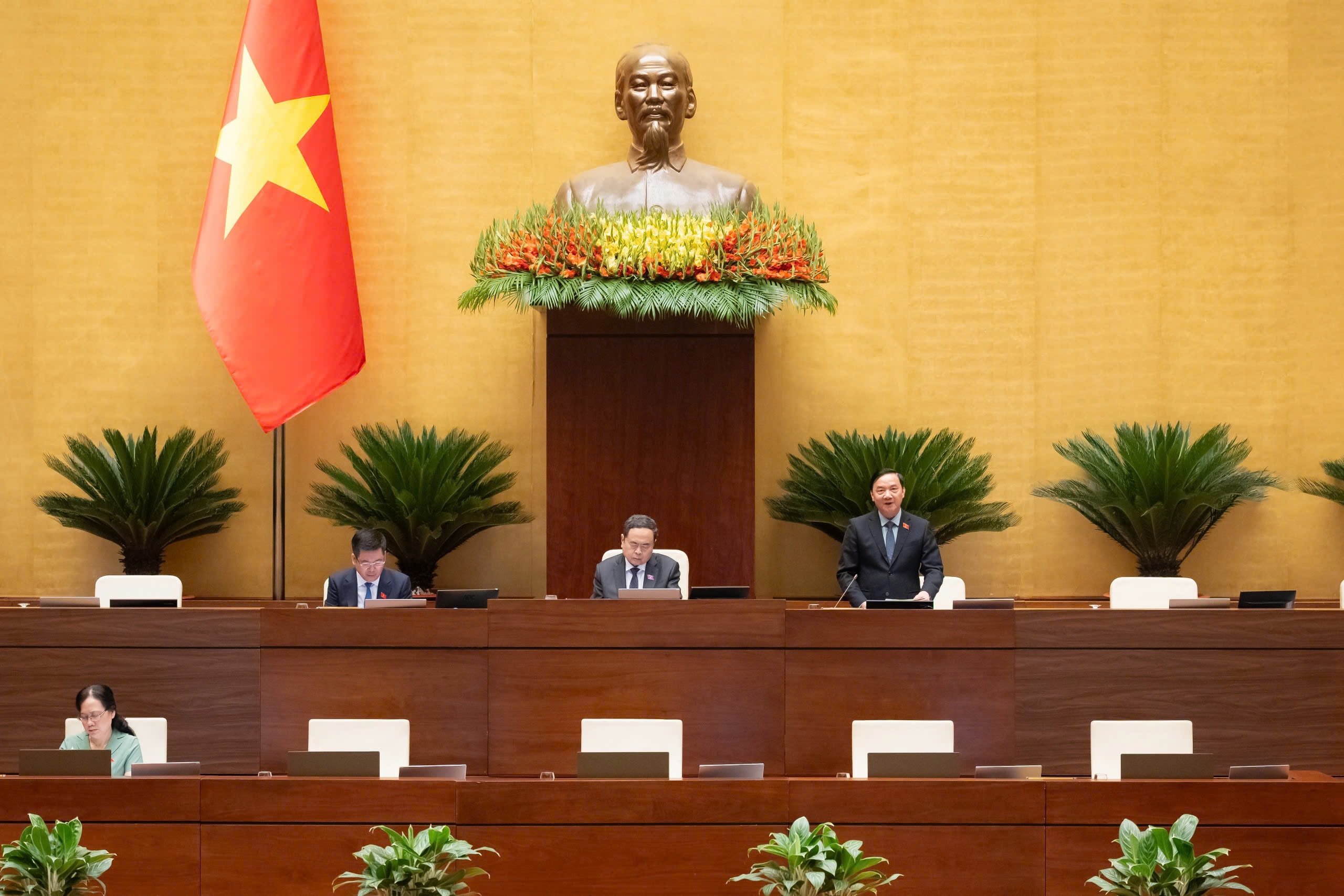 Phó Chủ tịch Quốc hội Nguyễn Khắc Định 2