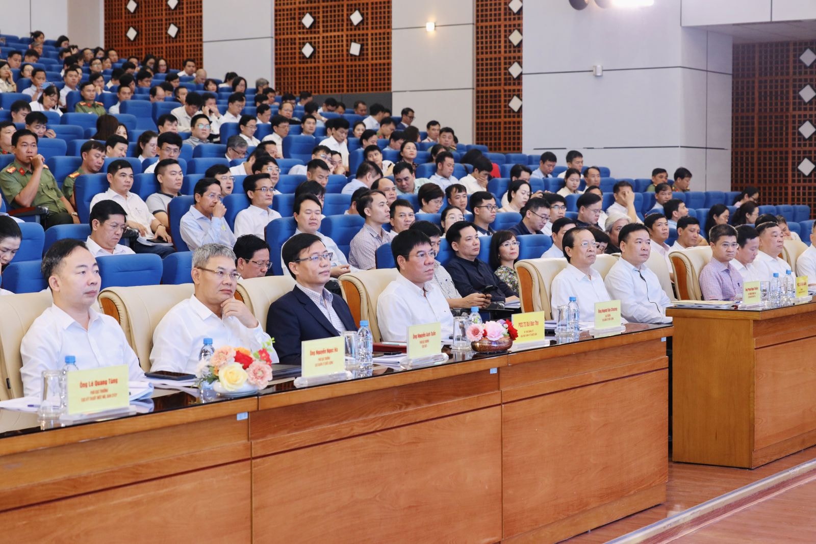 Các đại biểu dự hội nghị.Ảnh: Moet