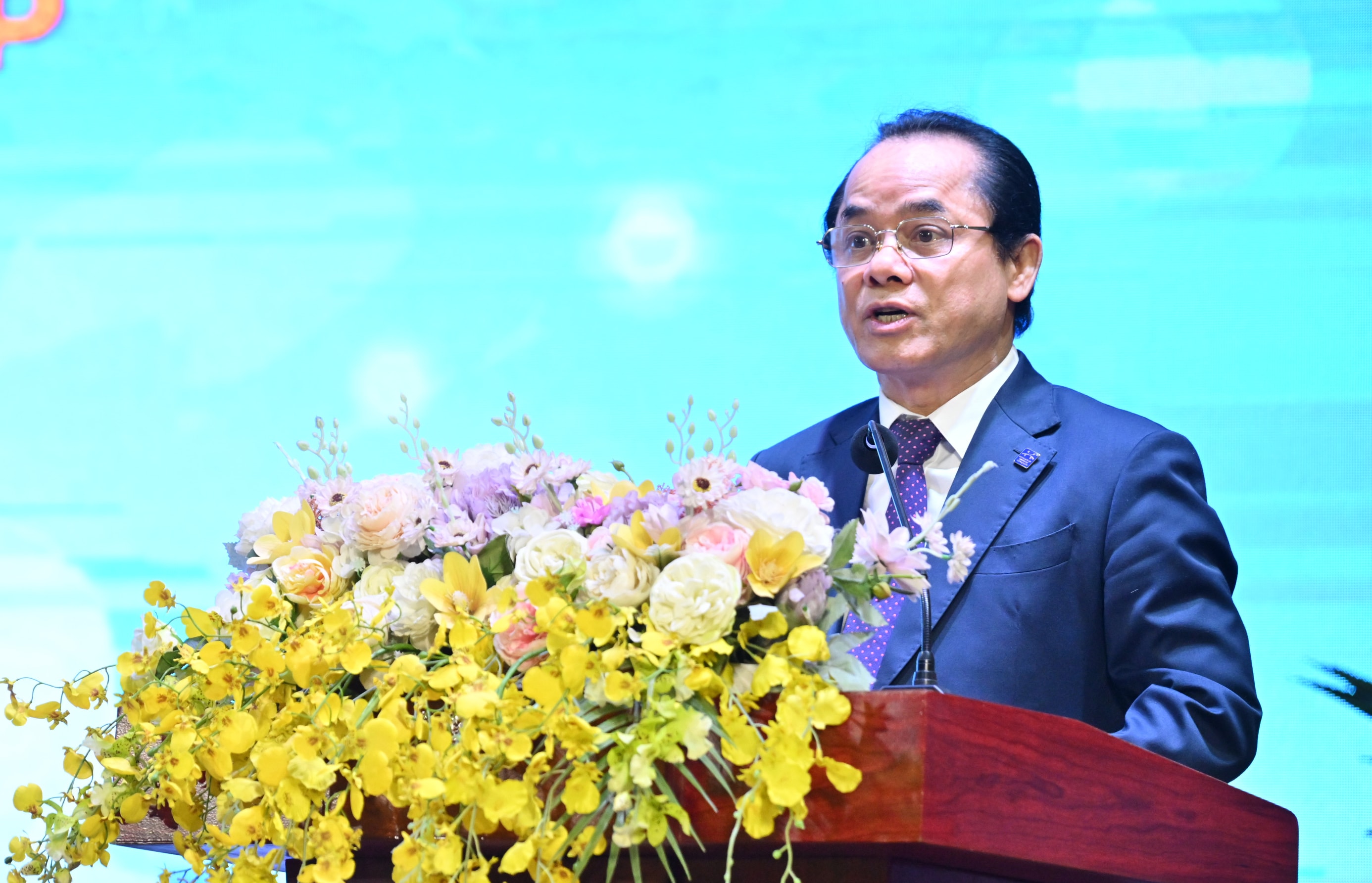 PGS.TS Vũ Ngọc Khiêm, Phó Hiệu trưởng Trường Đại học Công nghệ Giao thông vận tảiVQK_4752