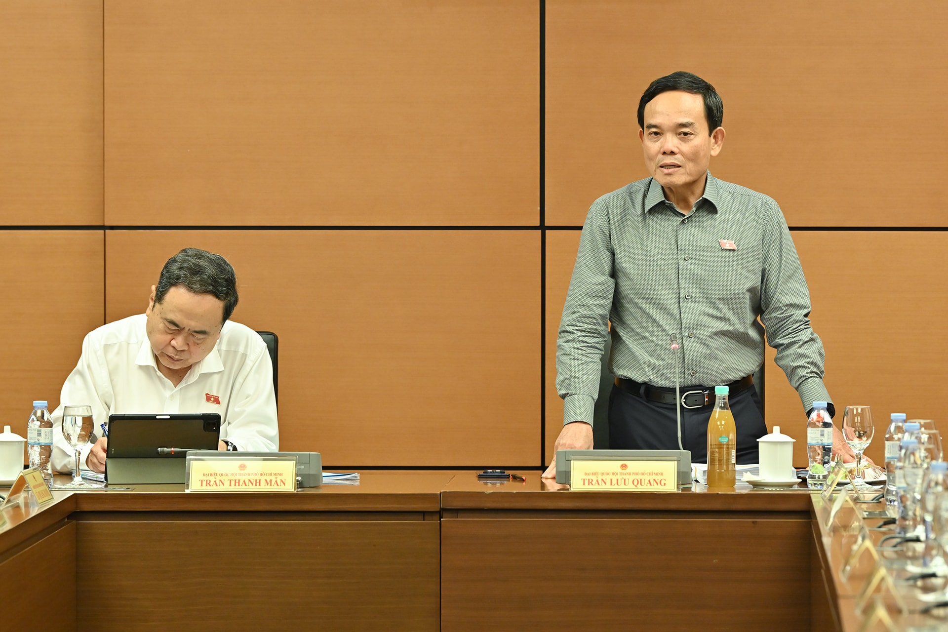 Trưởng đoàn Đại biểu Quốc hội TP Hồ Chí Minh Trần Lưu Quang phát biểu