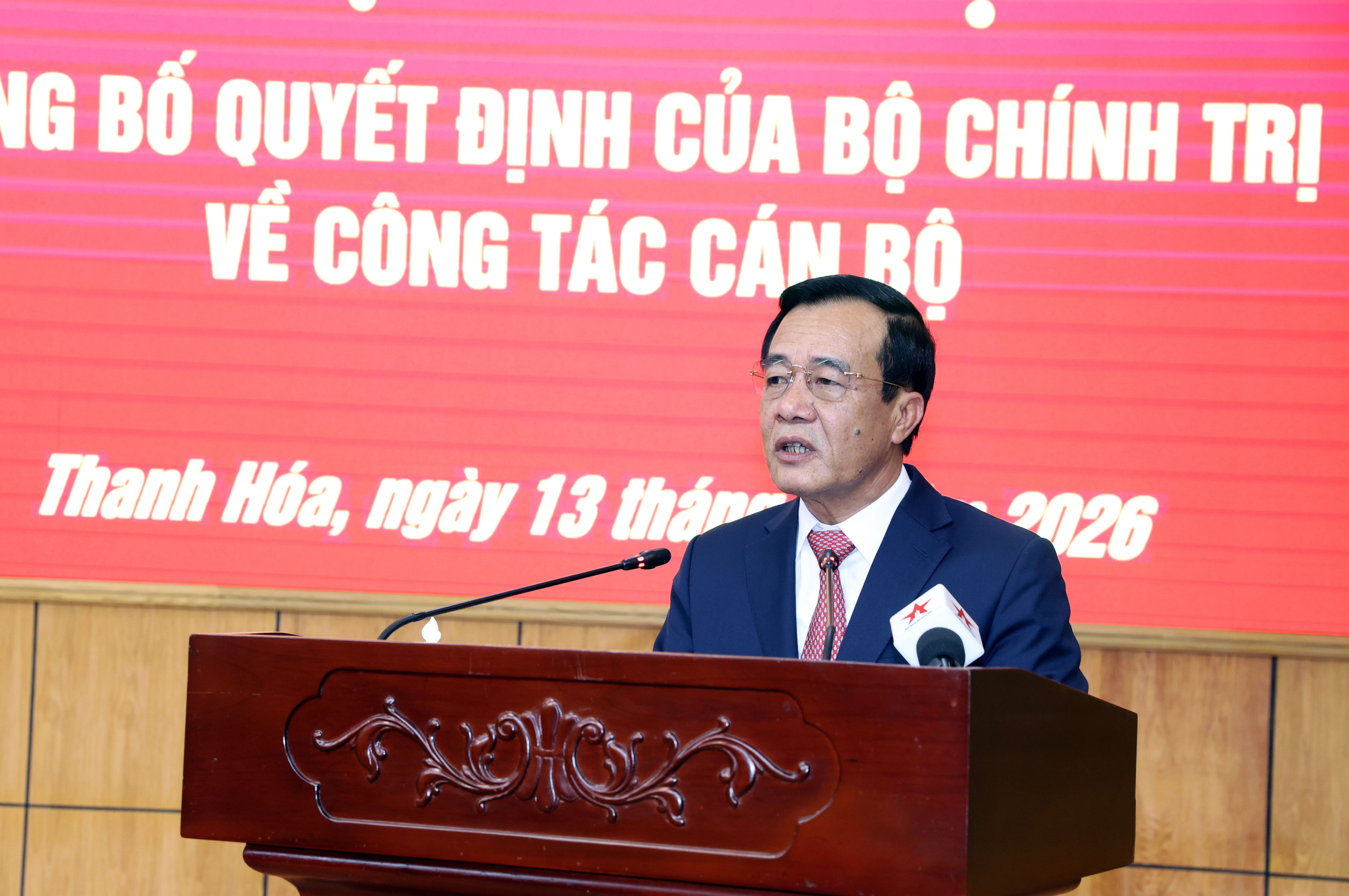 Bí thư Tỉnh ủy, Trưởng Đoàn đại biểu Quốc hội tỉnh Thanh Hóa Lê Đức Thái phát biểu nhận nhiệm vụ