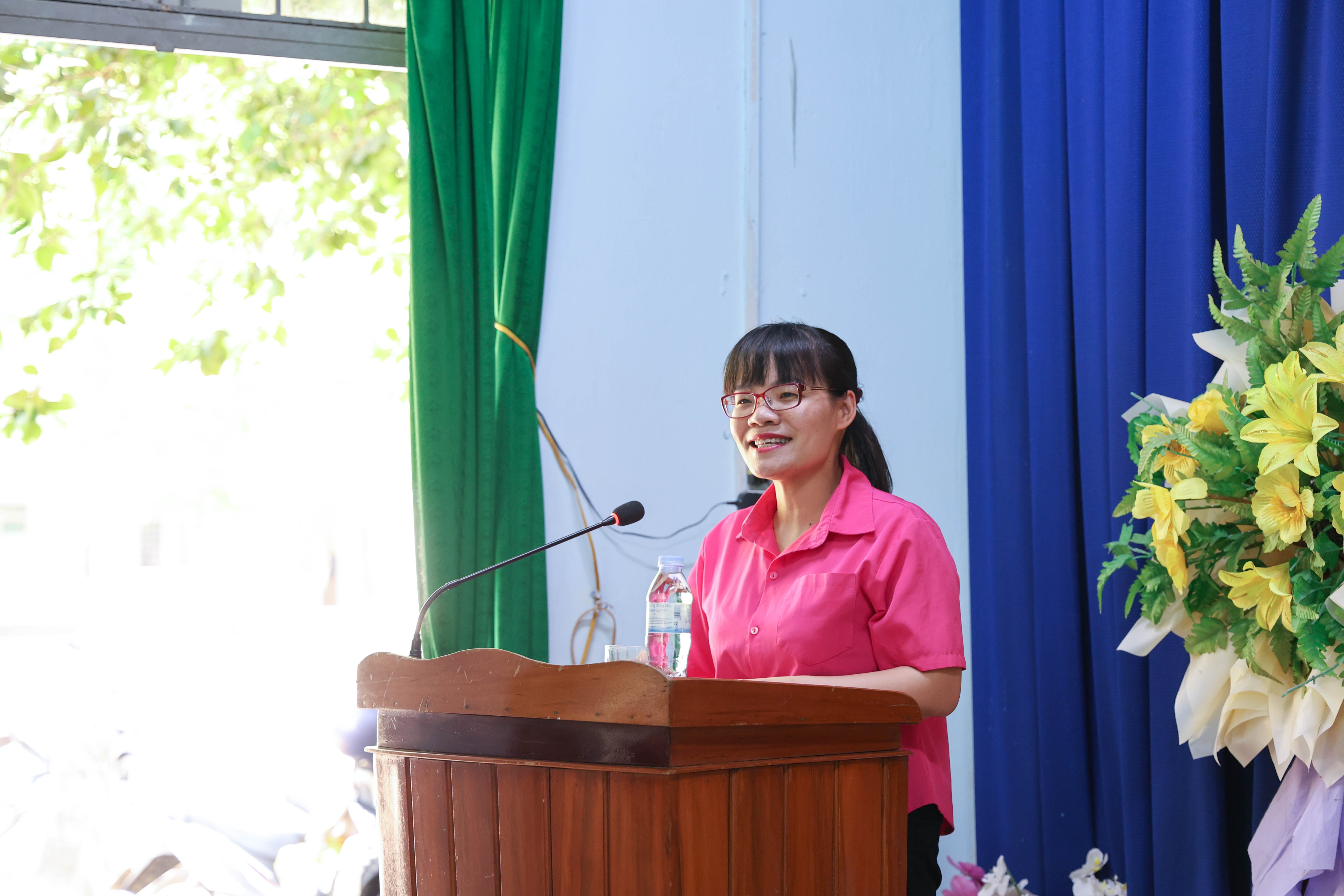 5. Tran Hong Diep, Giam doc Quy VTVV ho tro nguoi dan tai bien gioi Quang Ngai