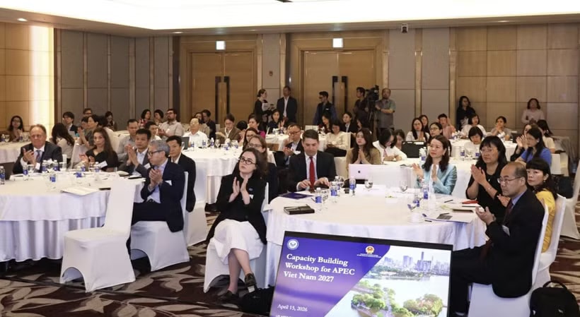 A view of the two-day Capacity Building Workshop for APEC Vietnam 2027 in Hanoi on April 15. (Photo: baoquocte.vn)