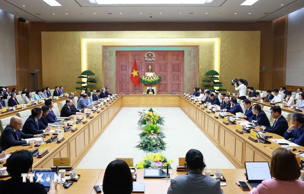 ttxvn-thu-tuong-le-minh-hung-lam-viec-voi-doan-doanh-nghiep-cap-cao-hoi-dong-kinh-doanh-hoa-ky-asean-1604-1.jpg