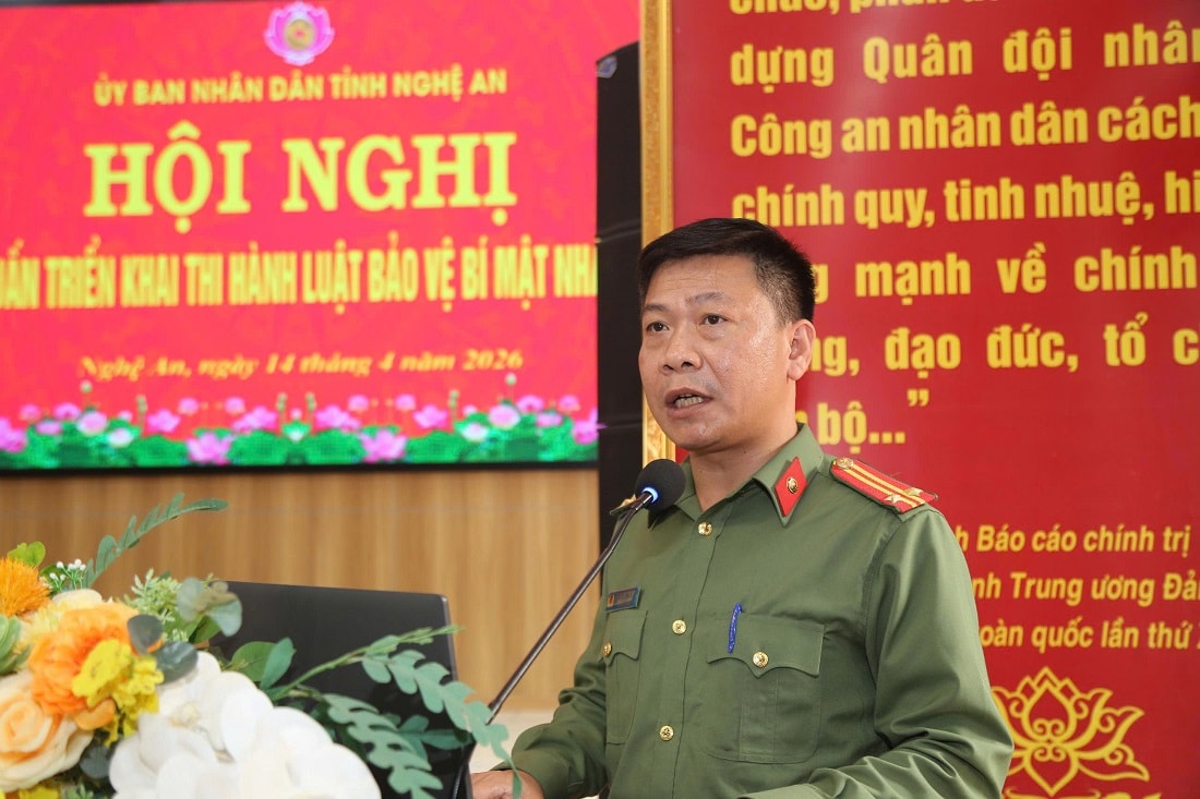 Trung tá Lê Quang Trường báo cáo viên Công an tỉnh.