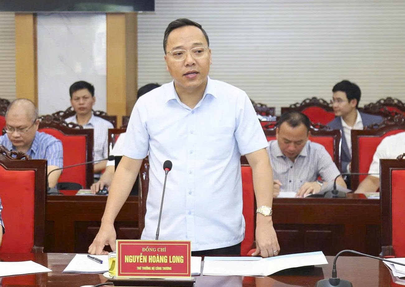 14-20260414181923772_04_2026_thutruongnguyenhoanglong.jpg