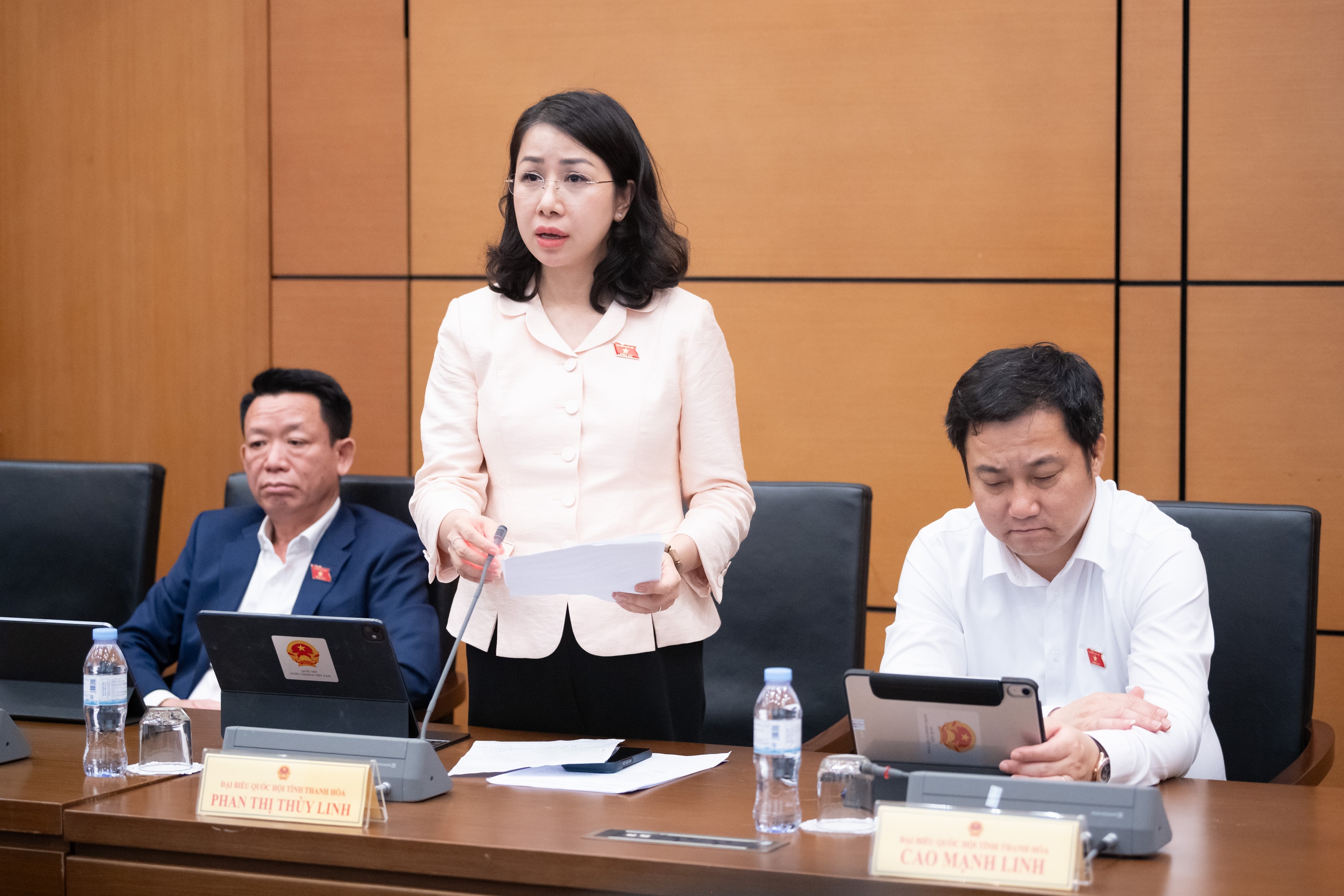 ĐBQH Phan Thị Thùy Linh (Thanh Hóa)