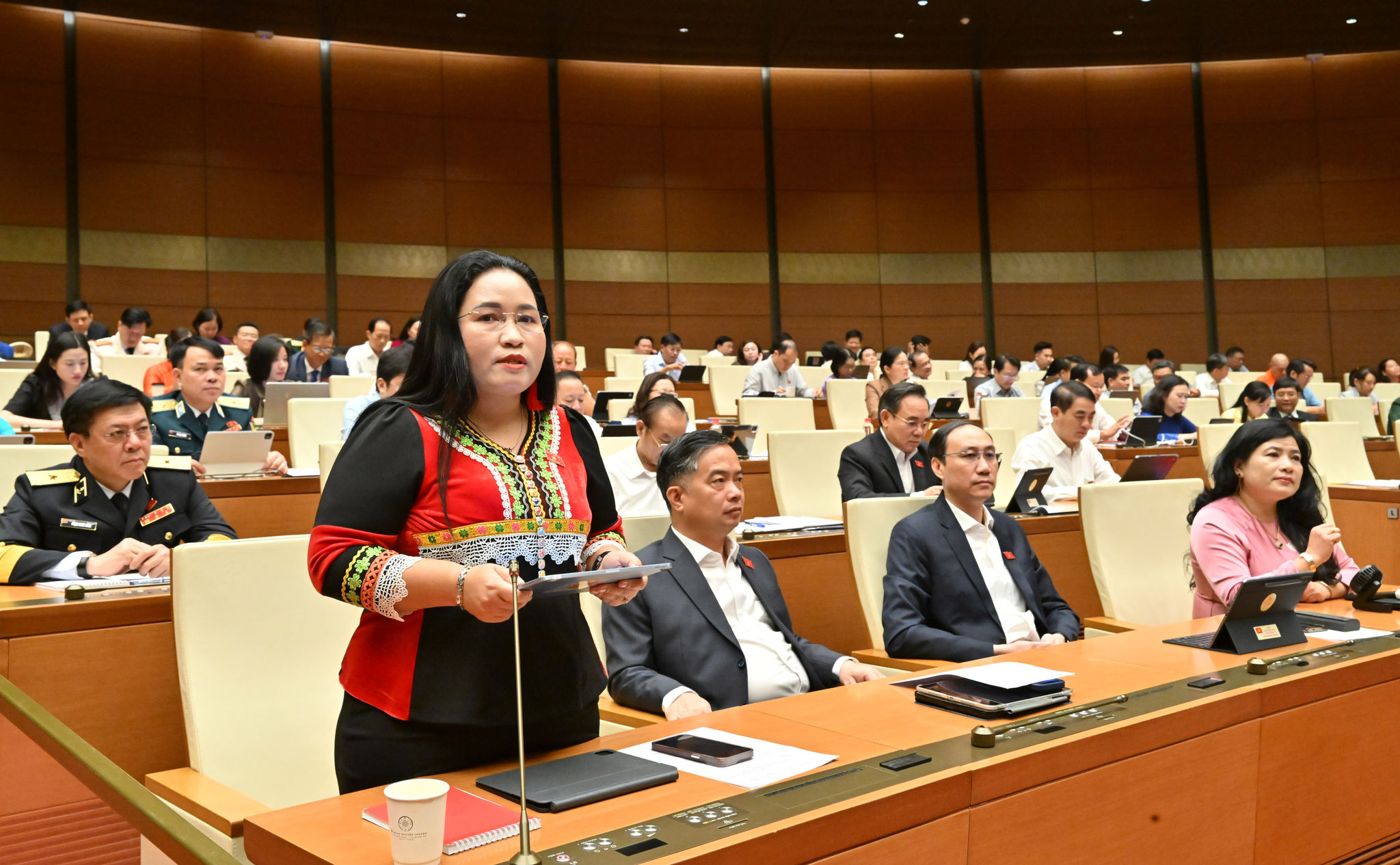 ĐBQH Chamaléa Thị Thủy (Khánh Hòa)