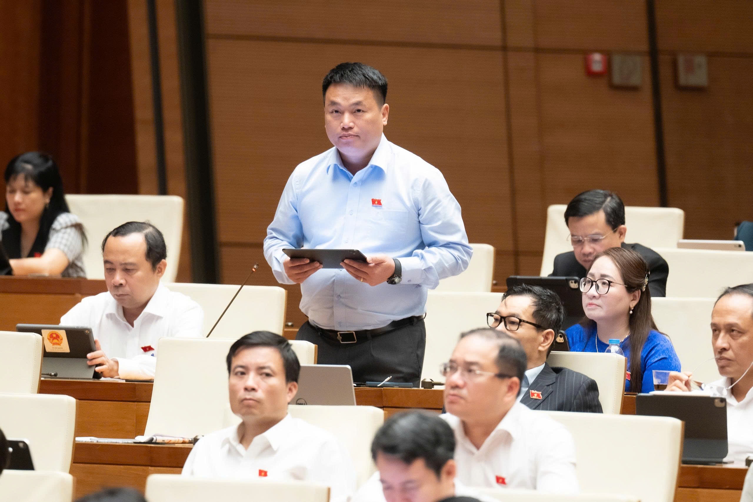 ĐBQH Đặng Ngọc Huy - Quảng Ngãi
